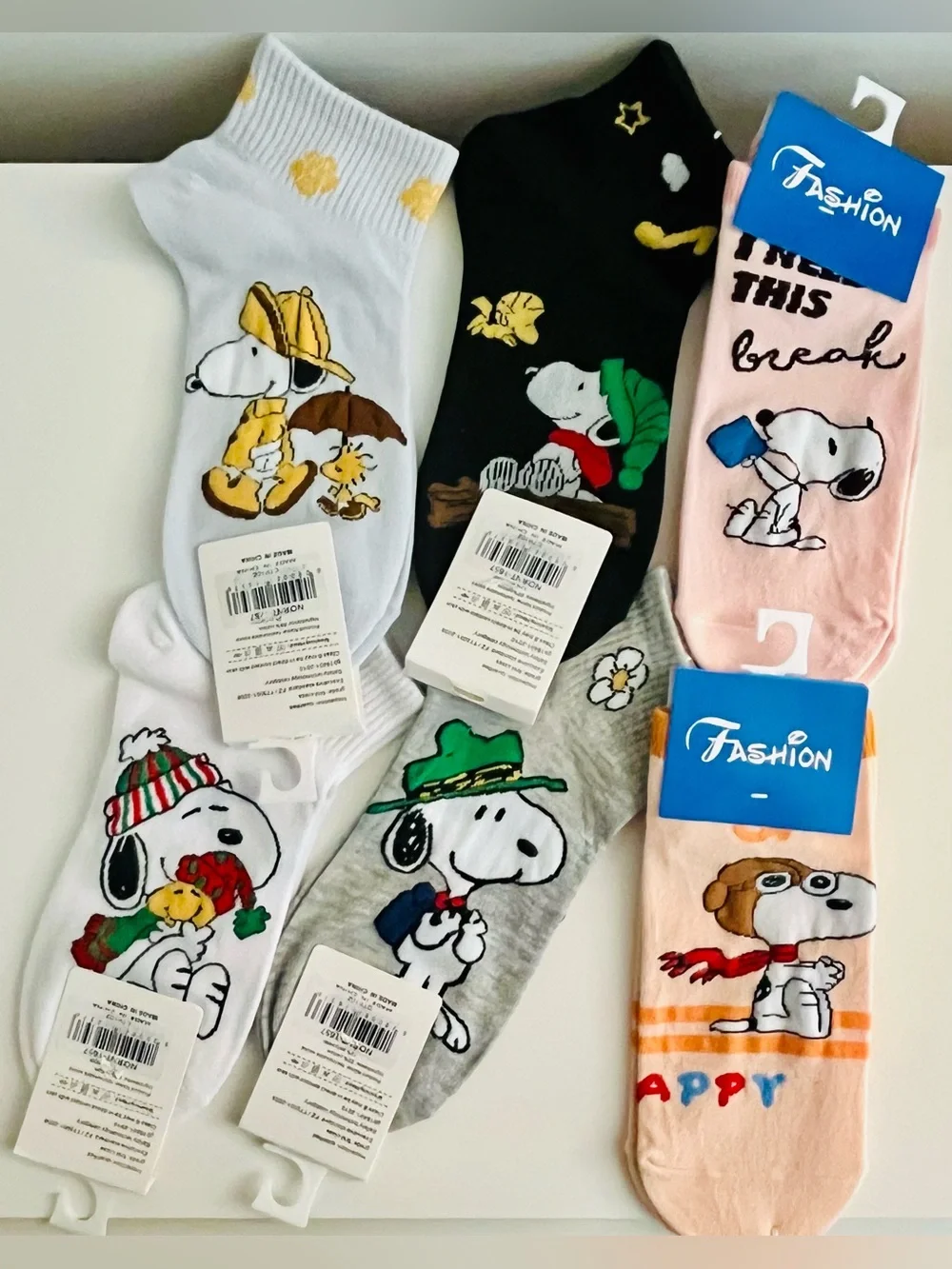Snoopy Character Crew Socks - 6-Pack (White, Black, Gray, Pink, Peach)